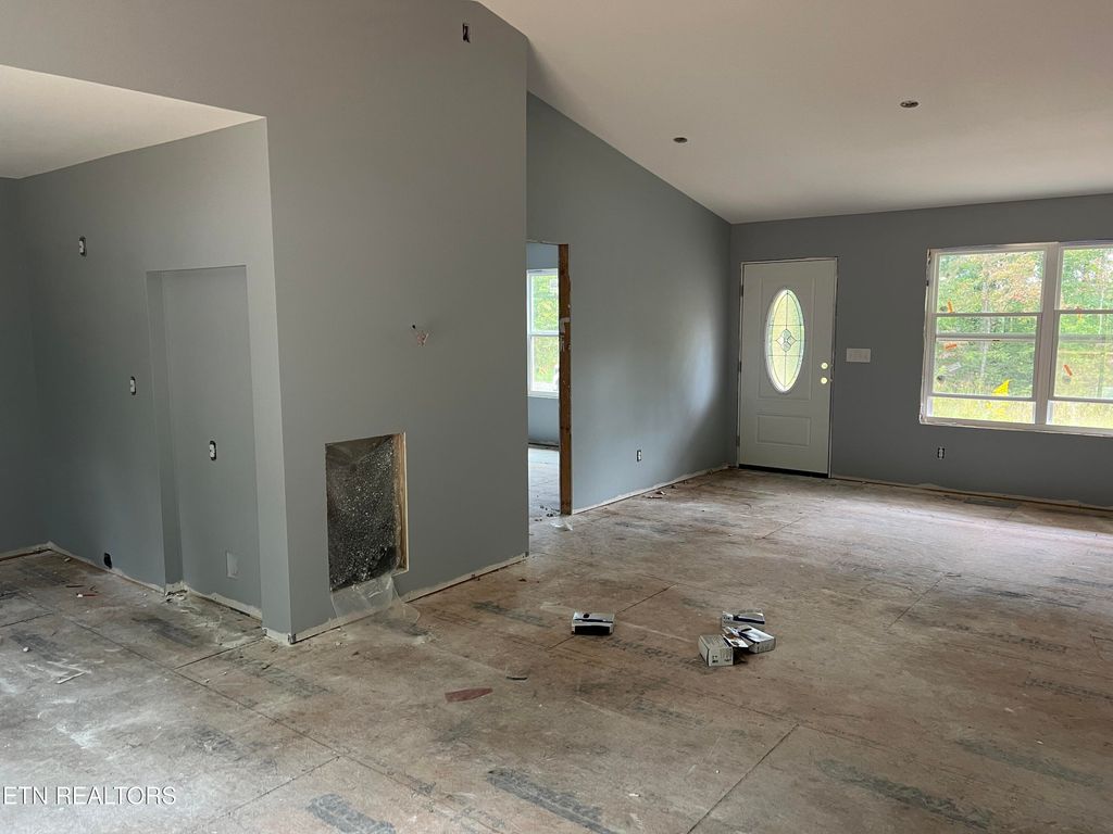 Photo of 3033 Kiki Drive, Crossville, TN 38572 (MLS # 1307597)