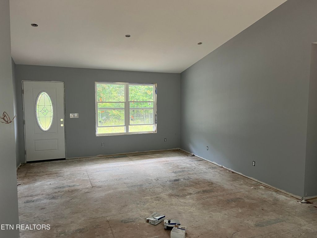 Photo of 3033 Kiki Drive, Crossville, TN 38572 (MLS # 1307597)