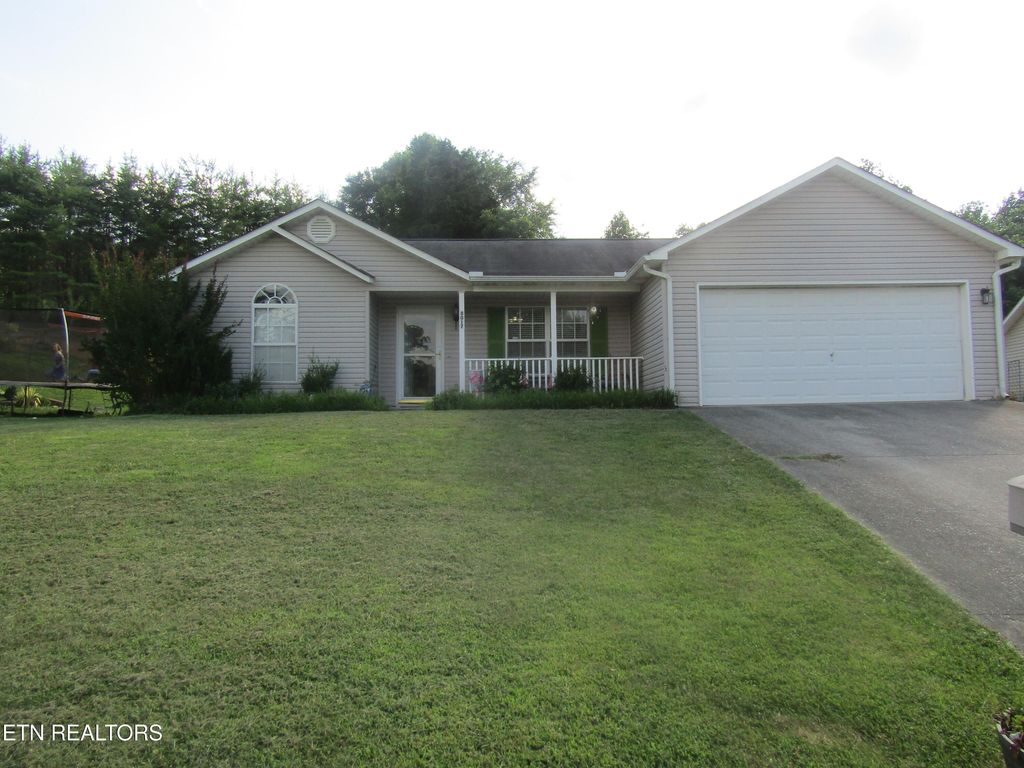 Photo of 8017 Cold Stream Lane, Knoxville, TN 37920 (MLS # 1332497)