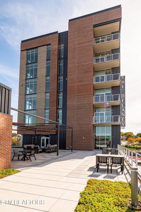 Tiny photo for 122 Stadium Way #812, Knoxville, TN 37915 (MLS # 1333307)