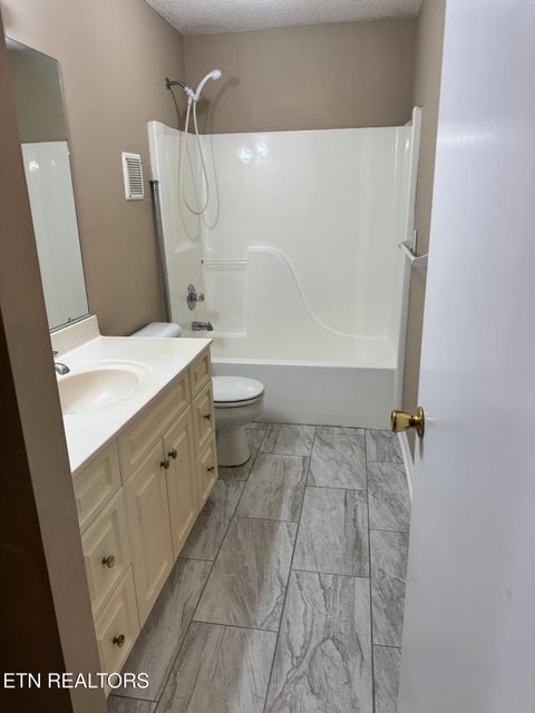 Tiny photo for 10501 Blakewood Drive #06, Knoxville, TN 37922 (MLS # 1355571)