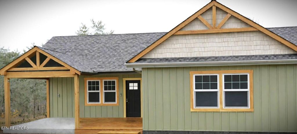 Photo of 182 Granby Lane, Harrogate, TN 37752 (MLS # 1330182)