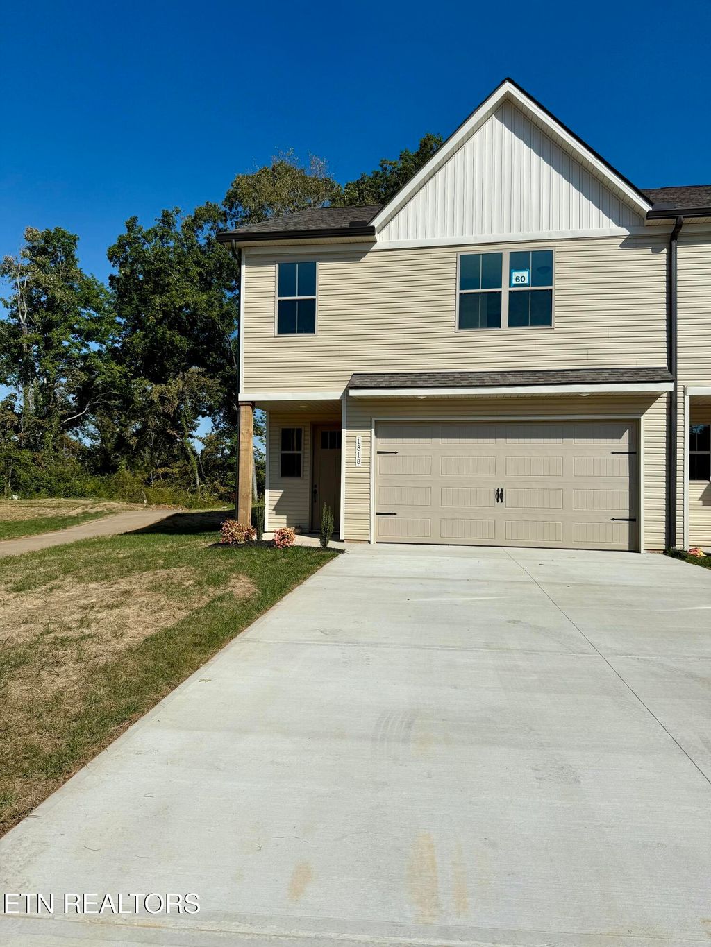 Photo of 1818 Bennett Village Drive, Maryville, TN 37804 (MLS # 1315395)