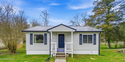 Photo of 115 Cedar Circle, Harriman, TN 37748 (MLS # 1331569)