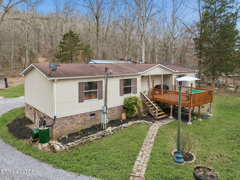 Photo of 9401 Susanne Ellen Way, Heiskell, TN 37754 (MLS # 1328819)