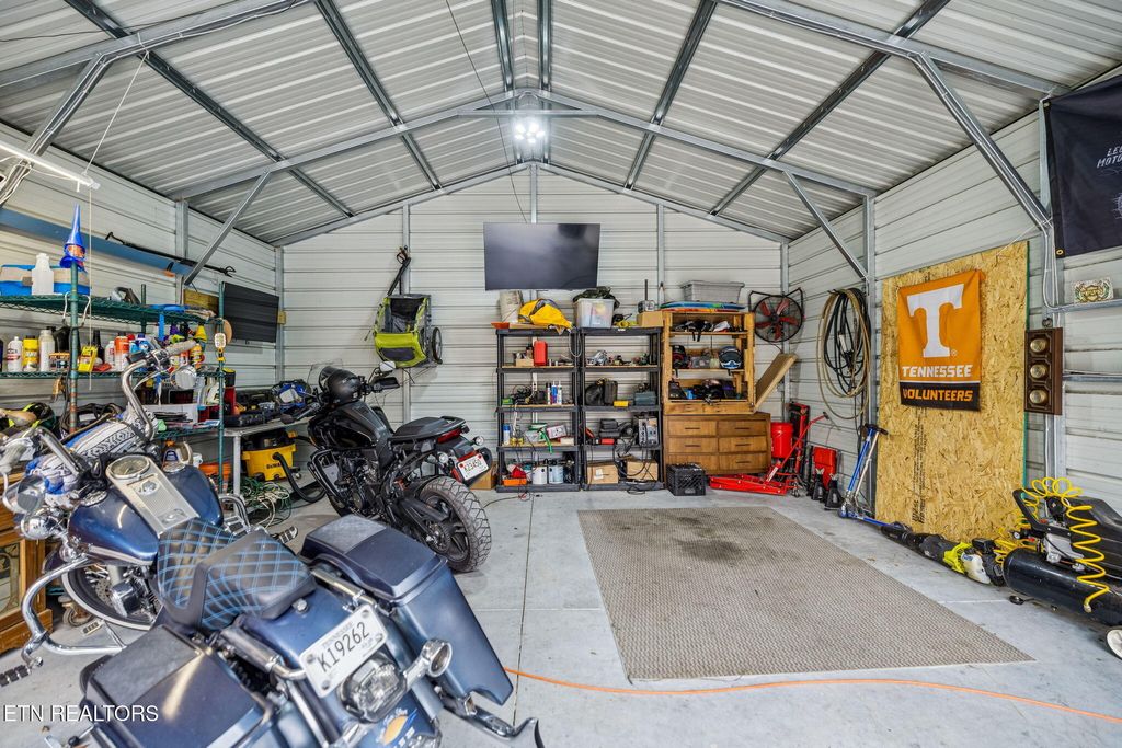 Photo of 9401 Susanne Ellen Way, Heiskell, TN 37754 (MLS # 1328819)