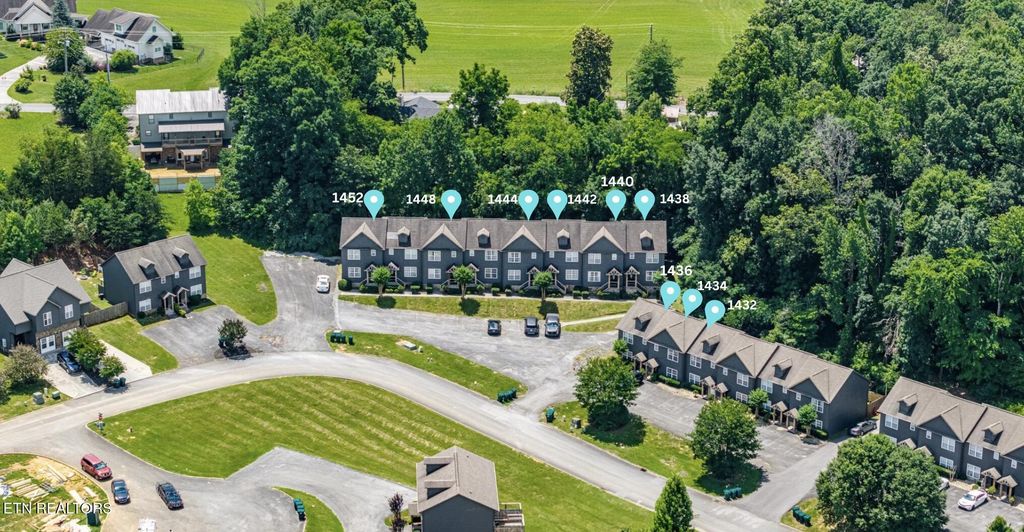 Photo of 1432 William Holt Blvd, Sevierville, TN 37862 (MLS # 1345218)