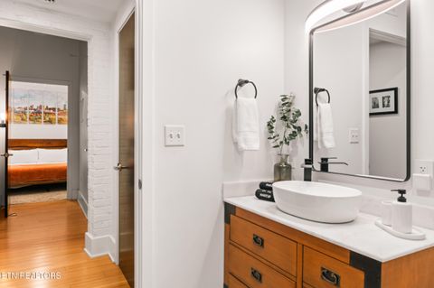 Tiny photo for 555 W Jackson Ave #101, Knoxville, TN 37902 (MLS # 1328108)