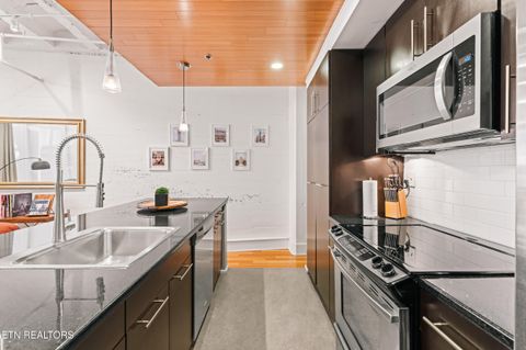 Tiny photo for 555 W Jackson Ave #101, Knoxville, TN 37902 (MLS # 1328108)