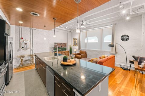 Tiny photo for 555 W Jackson Ave #101, Knoxville, TN 37902 (MLS # 1328108)