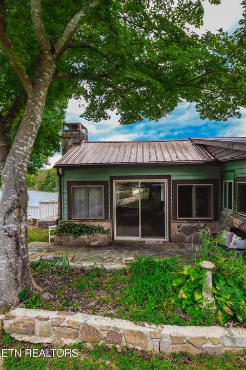 Tiny photo for 130 Hickory Lane Lane, Kingston, TN 37763 (MLS # 1317915)