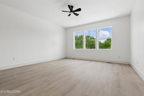 Tiny photo for 4621 Harsch St, Knoxville, TN 37920 (MLS # 1334689)