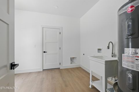 Tiny photo for 4621 Harsch St, Knoxville, TN 37920 (MLS # 1334689)