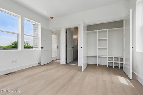 Tiny photo for 4621 Harsch St, Knoxville, TN 37920 (MLS # 1334689)