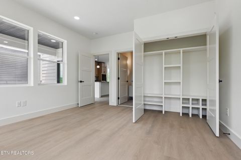 Tiny photo for 4621 Harsch St, Knoxville, TN 37920 (MLS # 1334689)