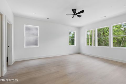 Tiny photo for 4621 Harsch St, Knoxville, TN 37920 (MLS # 1334689)