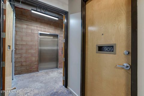 Tiny photo for 116 S Gay St #909, Knoxville, TN 37902 (MLS # 1317606)