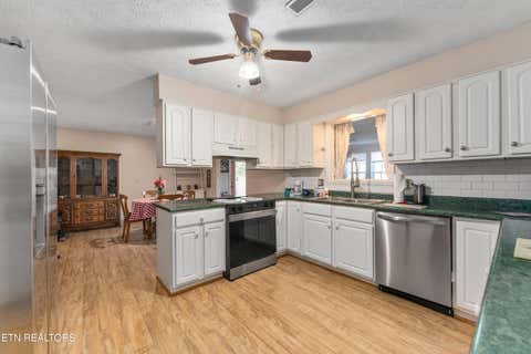 Tiny photo for 218 Christin Drive, Clinton, TN 37716 (MLS # 1319480)