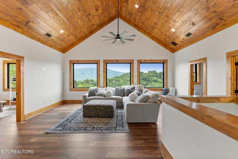 Tiny photo for 2149 Spurling Rd, Sevierville, TN 37862 (MLS # 1349749)