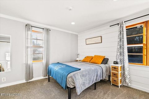 Tiny photo for 170 Bow Point Rd, LaFollette, TN 37766 (MLS # 1327193)