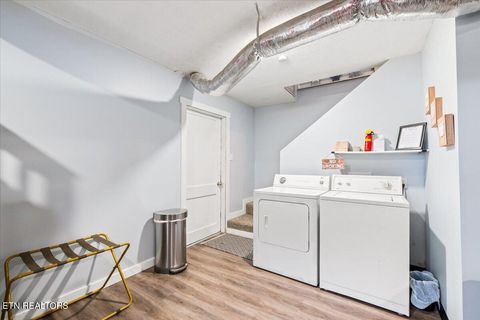 Tiny photo for 170 Bow Point Rd, LaFollette, TN 37766 (MLS # 1327193)