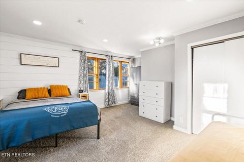 Tiny photo for 170 Bow Point Rd, LaFollette, TN 37766 (MLS # 1327193)