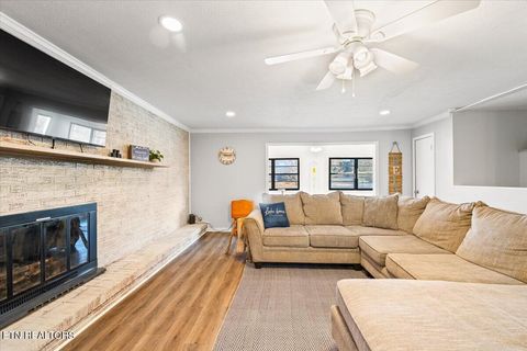 Tiny photo for 170 Bow Point Rd, LaFollette, TN 37766 (MLS # 1327193)