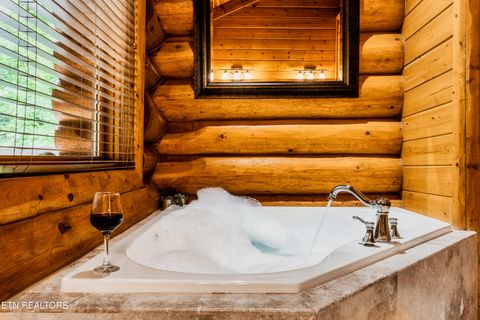 Tiny photo for 4314 Carolina Cove Way, Pigeon Forge, TN 37863 (MLS # 1337166)