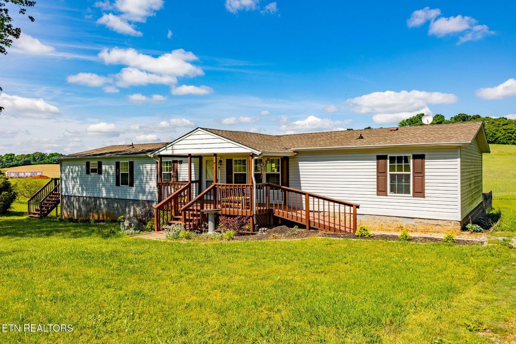 Photo of 28759 N Highway 95, Greenback, TN 37742 (MLS # 1339099)