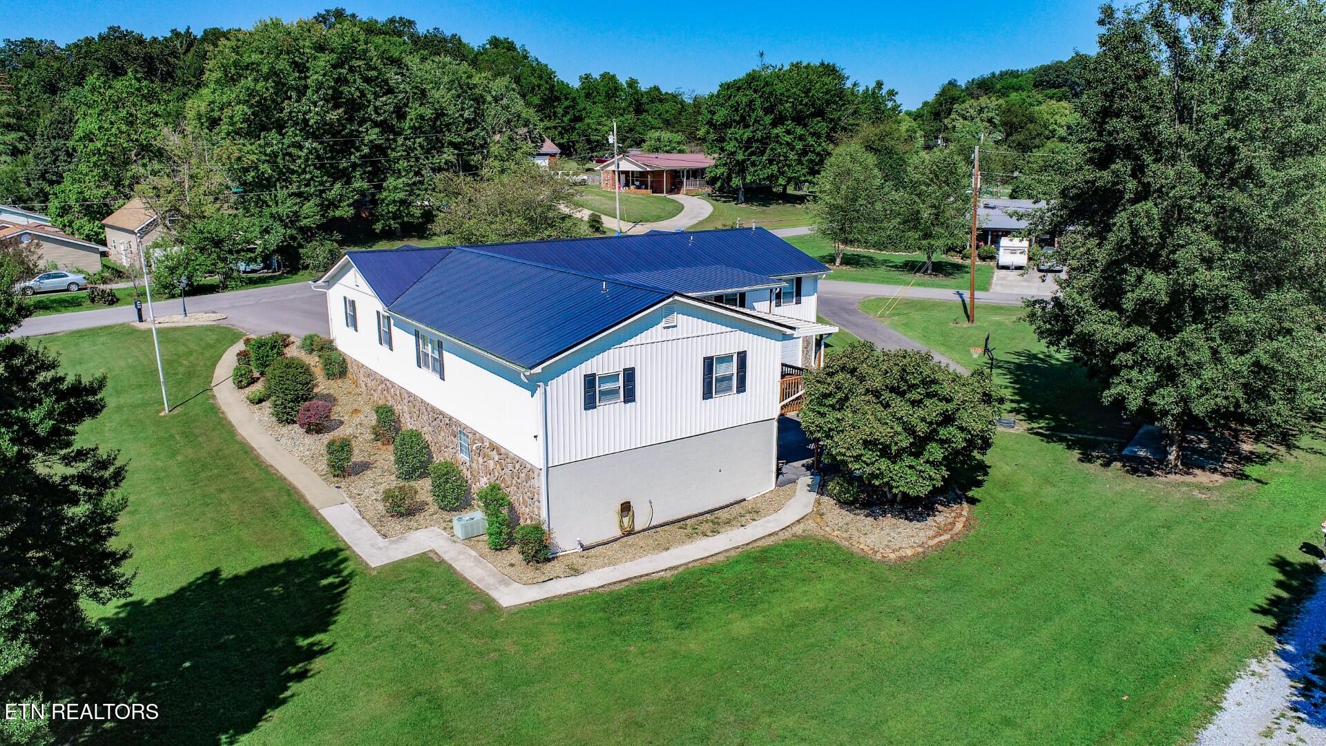 500 Buckingham Dr