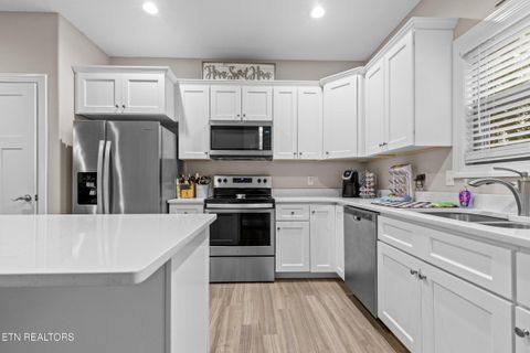 Tiny photo for 1255 New Lake Rd #UNIT 27, Spring City, TN 37381 (MLS # 1330040)