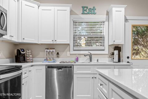 Tiny photo for 1255 New Lake Rd #UNIT 27, Spring City, TN 37381 (MLS # 1330040)