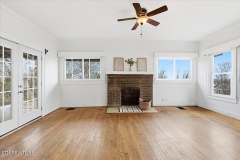 Tiny photo for 473 Watauga Ave, Knoxville, TN 37917 (MLS # 1325866)