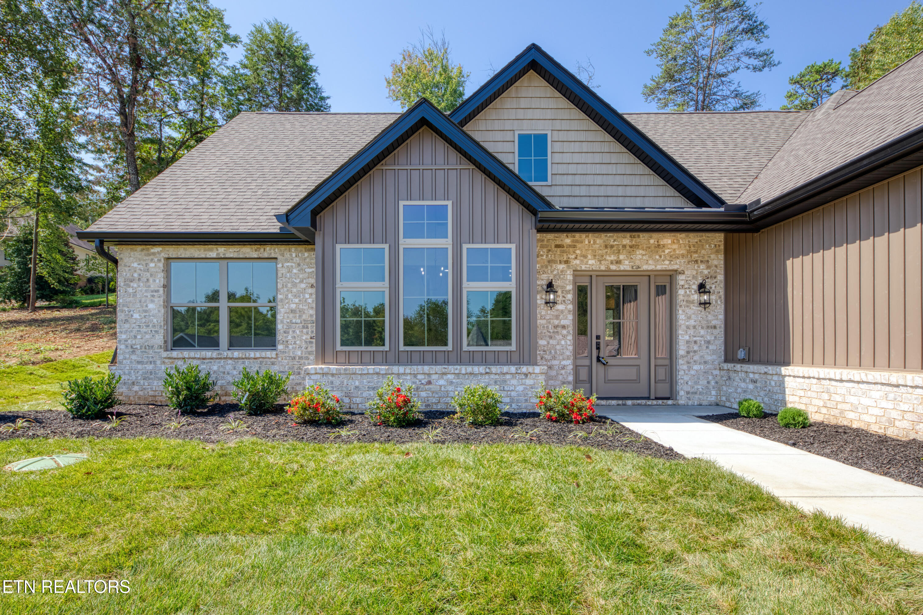 224 Seminole Circle