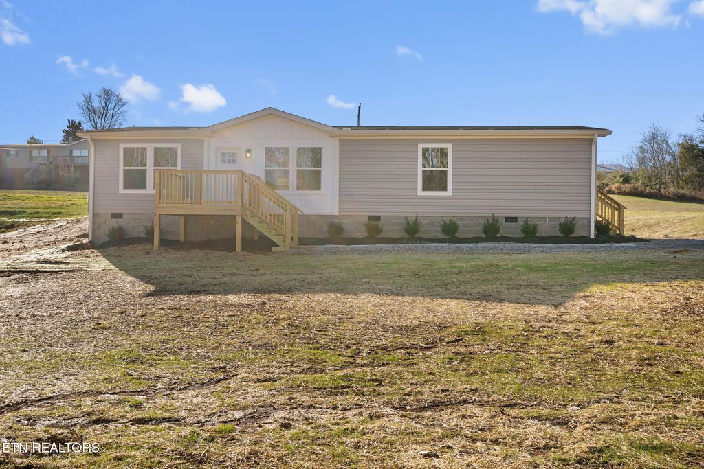 Photo of 1535 W Wade Rd, Loudon, TN 37774 (MLS # 1324229)