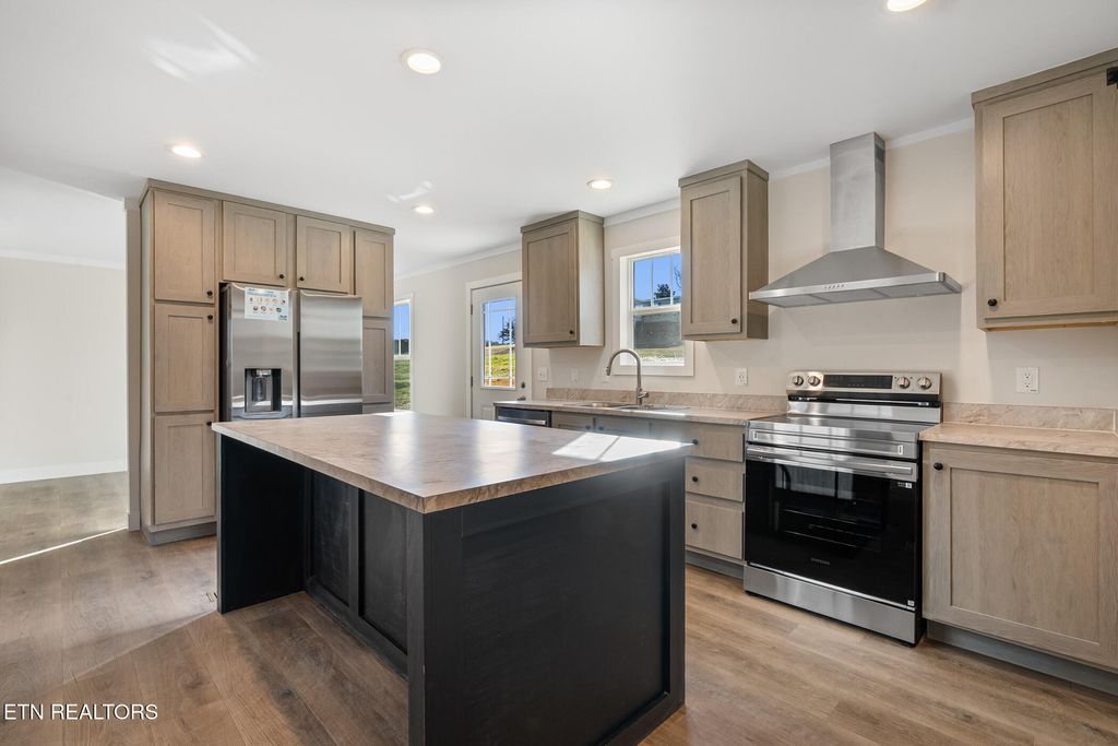 Photo of 1535 W Wade Rd, Loudon, TN 37774 (MLS # 1324229)