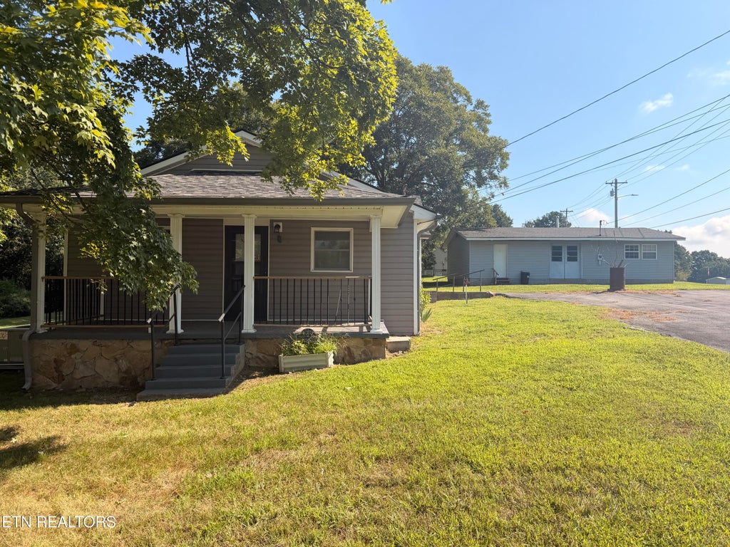 Photo of 1703 Richardson St, Athens, TN 37303 (MLS # 1352264)