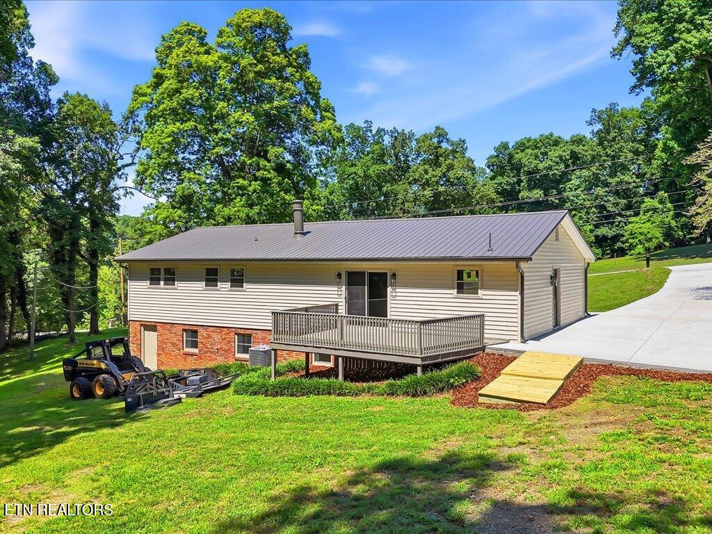 1514 Pleasant View Drive