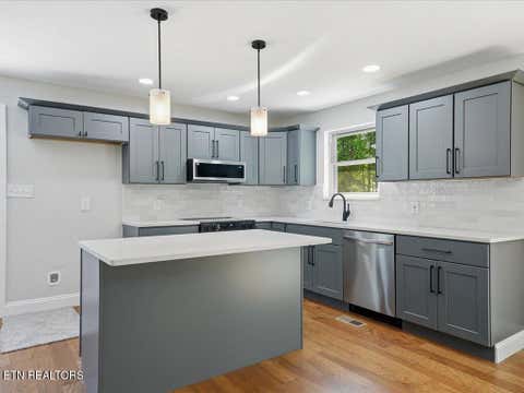 Tiny photo for 1514 Pleasant View Drive, Talbott, TN 37877 (MLS # 1343983)
