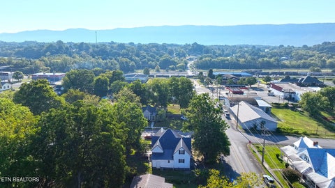 Tiny photo for 430 Ohio Avenue Ave, Etowah, TN 37331 (MLS # 1347721)