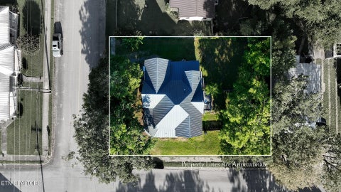 Tiny photo for 430 Ohio Avenue Ave, Etowah, TN 37331 (MLS # 1347721)