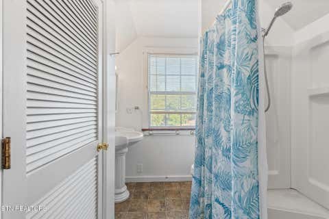 Tiny photo for 430 Ohio Avenue Ave, Etowah, TN 37331 (MLS # 1347721)