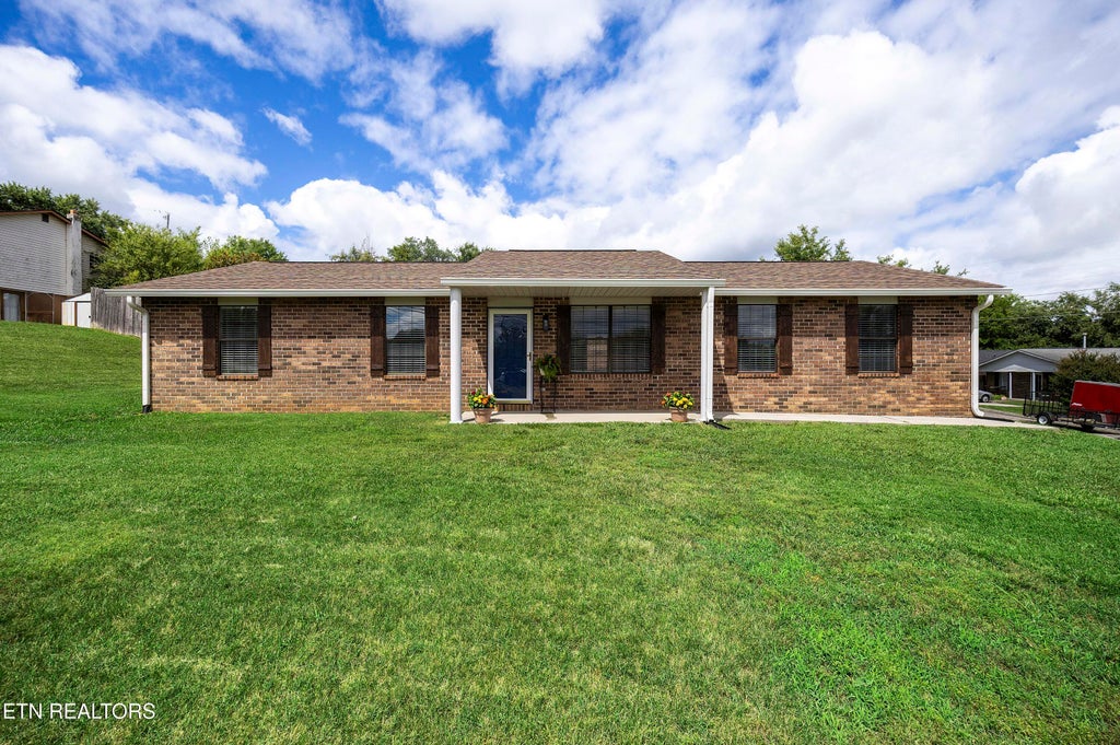 Photo of 801 Valerie Lane, Knoxville, TN 37938 (MLS # 1354574)