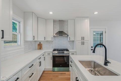 Tiny photo for 990 Ponder Rd, Knoxville, TN 37923 (MLS # 1355814)