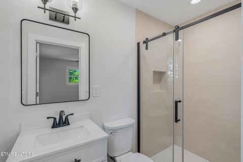 Tiny photo for 990 Ponder Rd, Knoxville, TN 37923 (MLS # 1355814)