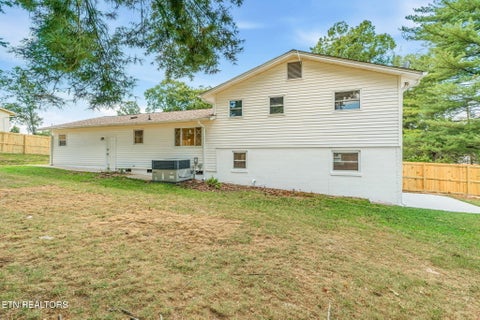 Tiny photo for 990 Ponder Rd, Knoxville, TN 37923 (MLS # 1355814)