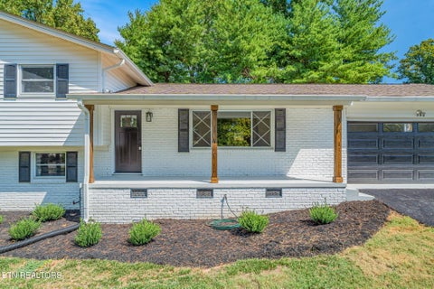 Tiny photo for 990 Ponder Rd, Knoxville, TN 37923 (MLS # 1355814)