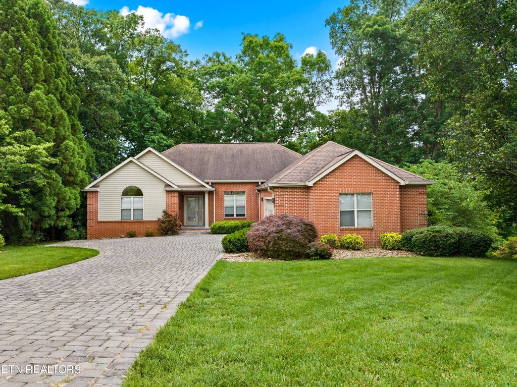 Photo of 117 Tahlequah Lane, Loudon, TN 37774 (MLS # 1303504)