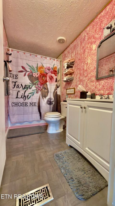 Tiny photo for 818 Fair Street St, Sweetwater, TN 37874 (MLS # 1328051)