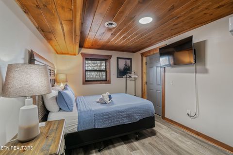 Tiny photo for 2138 Kerr Rd, Sevierville, TN 37876 (MLS # 1332169)